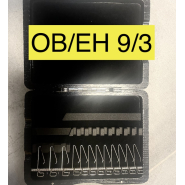 Caja de madera para 9 cañas de oboe y 3 de corno inglés